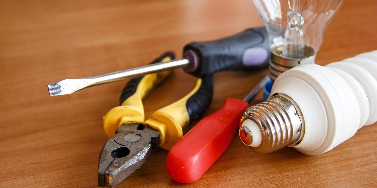 tool-g80fe9e390_1280